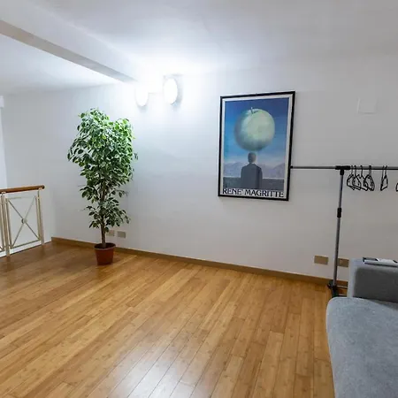 Casa Lucia Urban Loft & Cinema דירה *